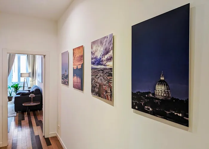 Luxury Gallery